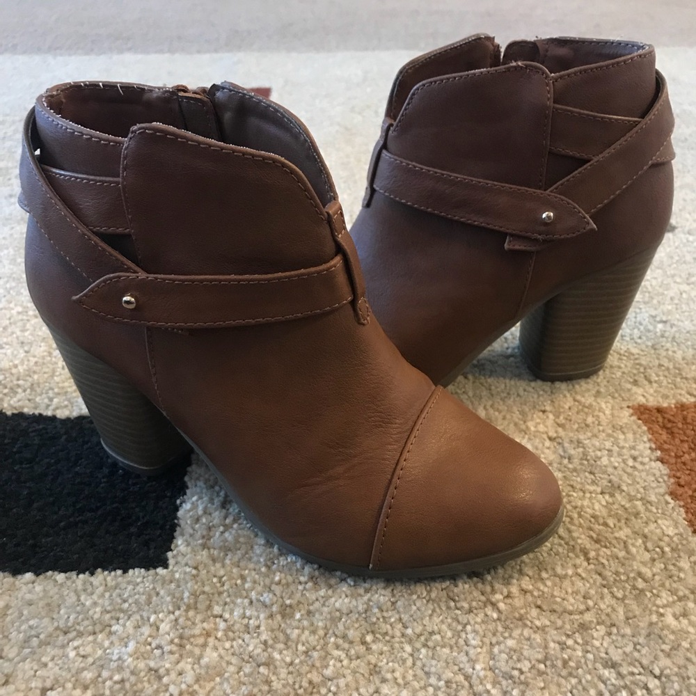 Booty Heels